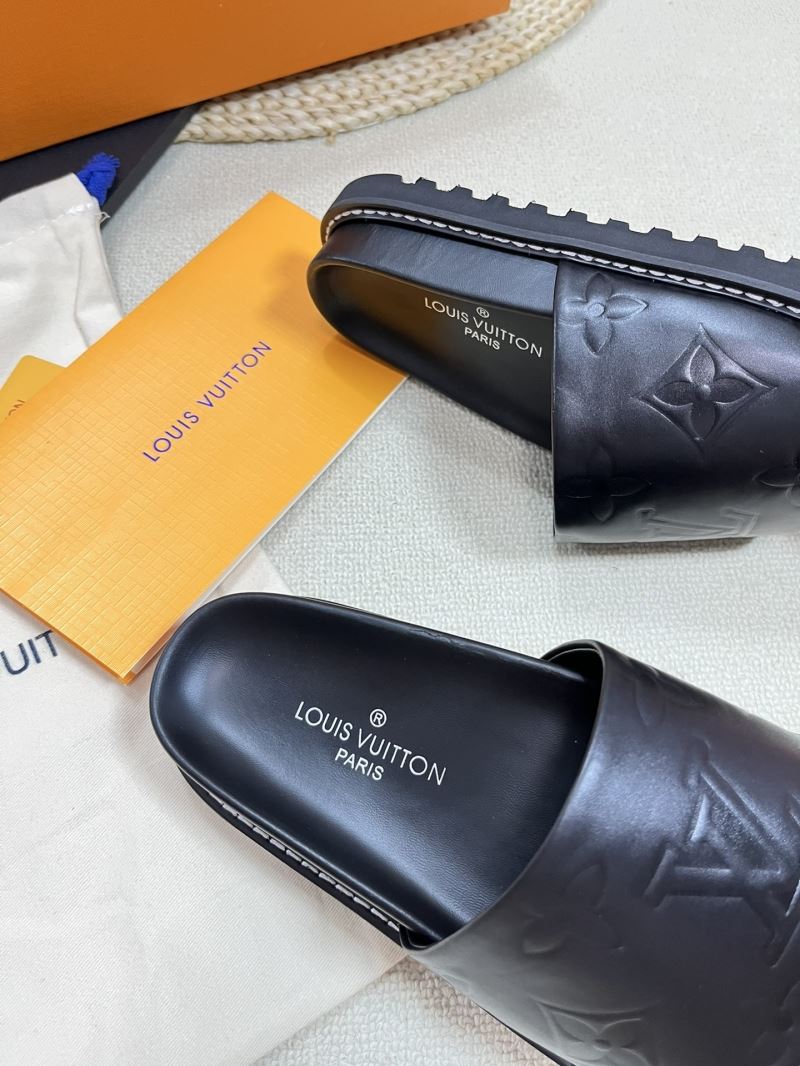 Louis Vuitton Slippers